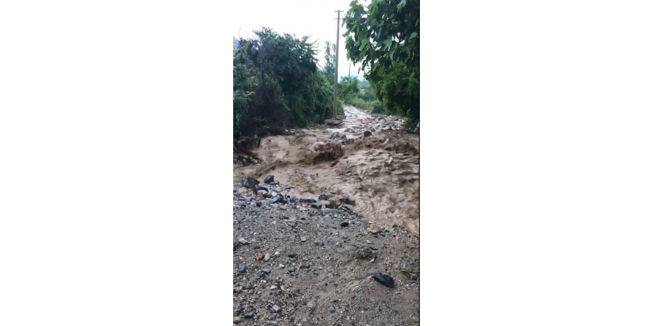 Muğla’da sağanak yağış etkili oldu