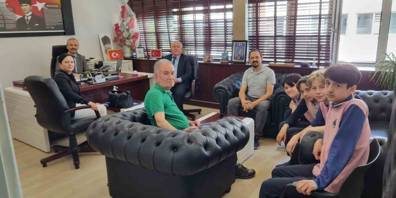 Mimar Sinan Ortaokulu olimpiyatlarda il ikincisi oldu