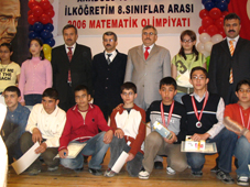 Altın çocuklara ödül