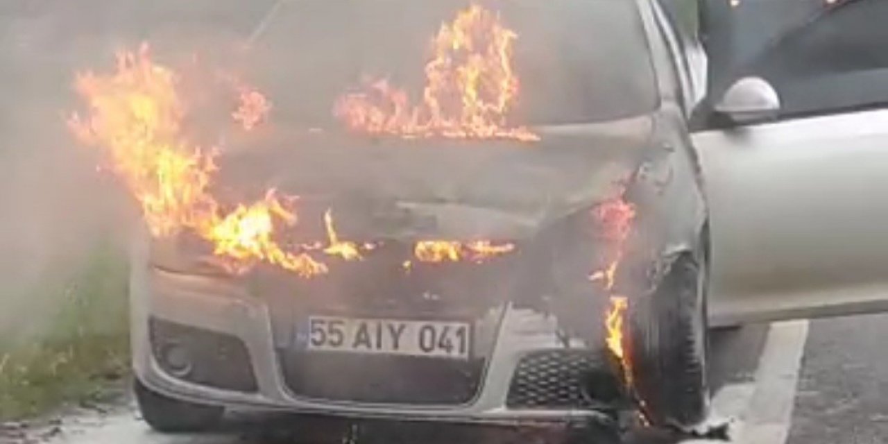 Seyir halindeki otomobil alevlere teslim oldu