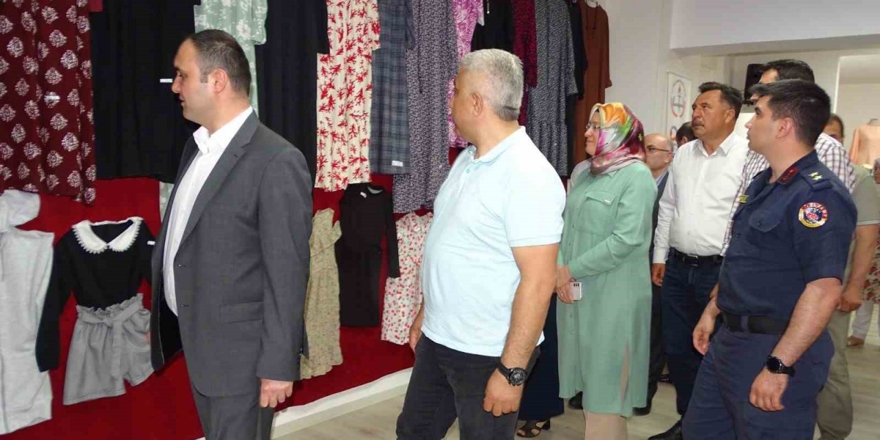 Hisarcık’ta yıl sonu karma sergi