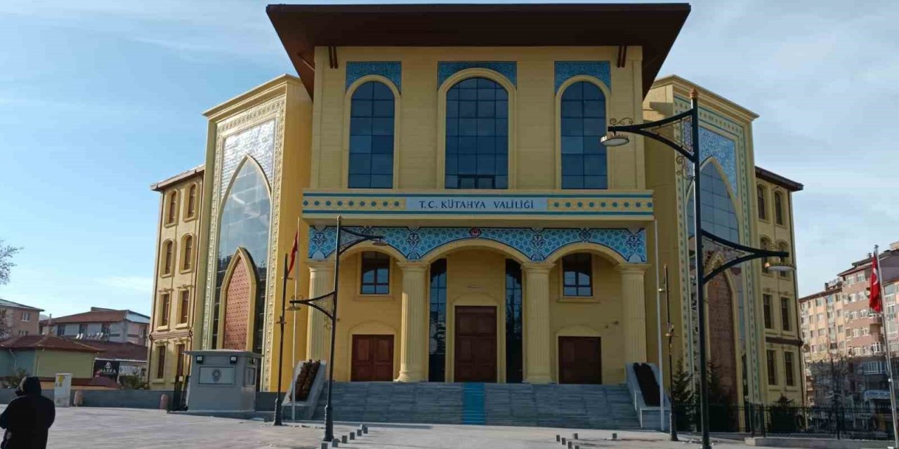 Kütahya Valiliği’nden telefon yoluyla dolandırıcılık uyarısı