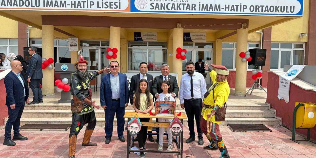 Altıntaş’ta imam hatip şenliği