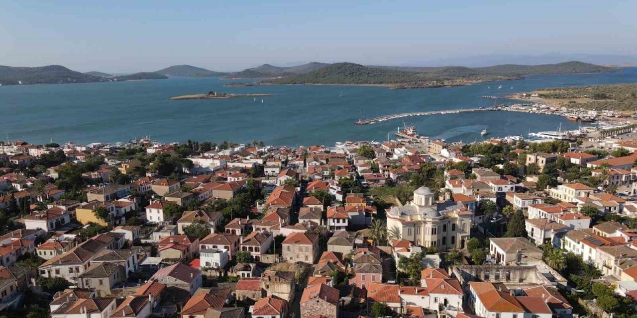 Ayvalık’ta günübirlik kiraya verilen evlere ruhsat denetimi