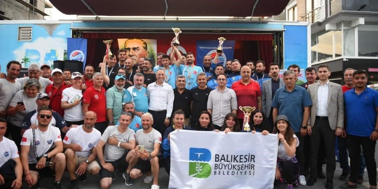 Avşa’da zıpkınla balık avı Türkiye Şampiyonası gerçekleşti