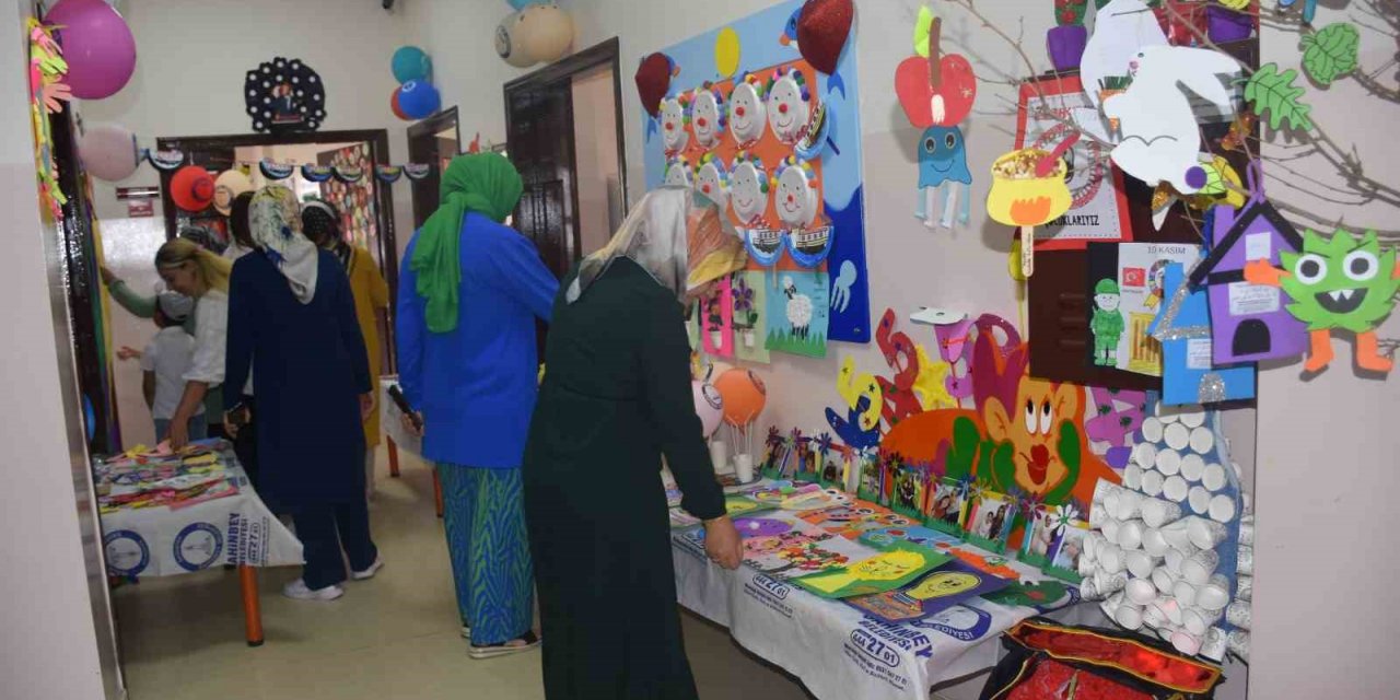 Şahinbey’de ana sınıfı öğrencileri ve kursiyerlerden sergi