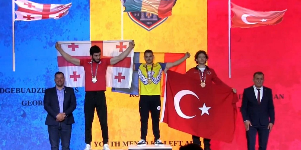 Bilek güreşinde Avrupa 3’ncülüğü Sakarya Büyükşehir’in