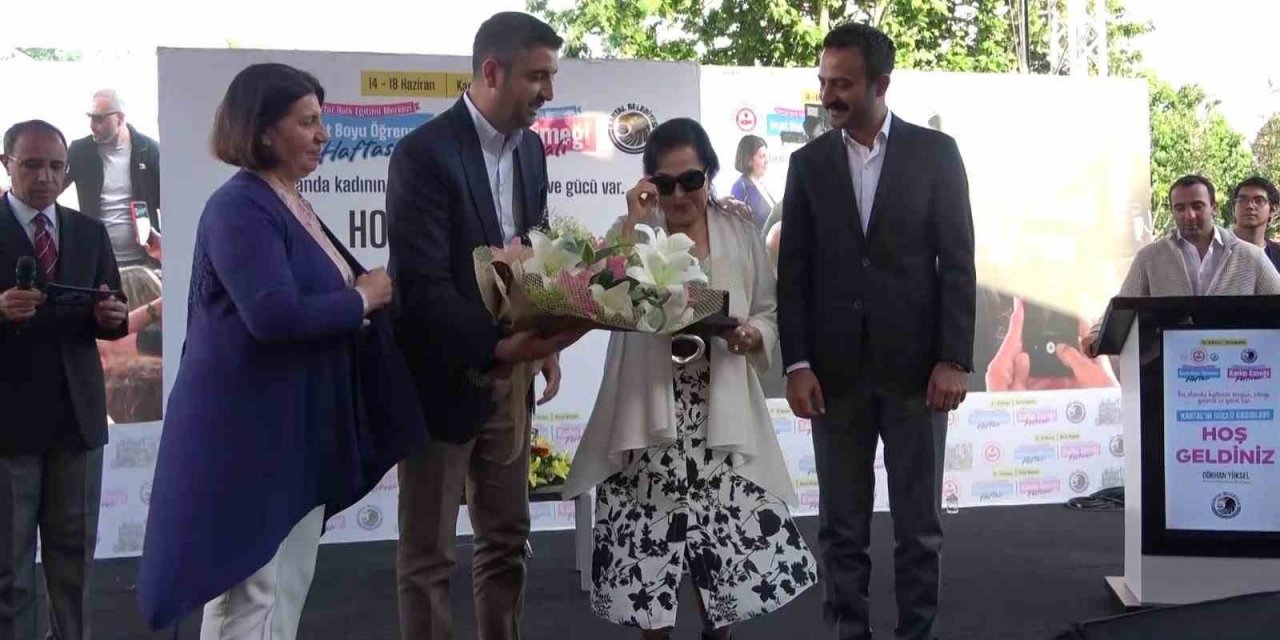 Kartal’da Kadın Emeği Festivali, Türkan Şoray’ın katılımıyla başladı