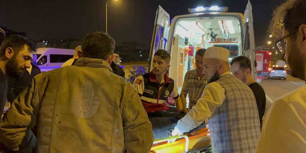 Arnavutköy’de sürücüsünün kontrolünden çıkan otomobil takla attı: 1 yaralı