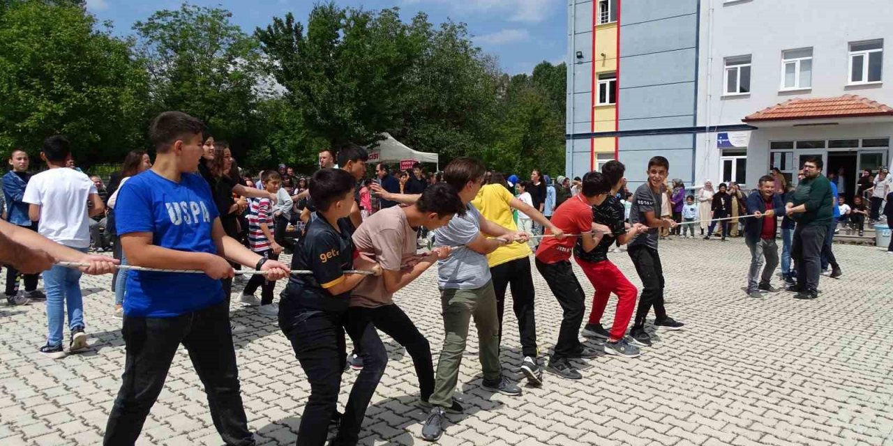 Hisarcık’ta İmam Hatip Kültürü tanıtım şenliği