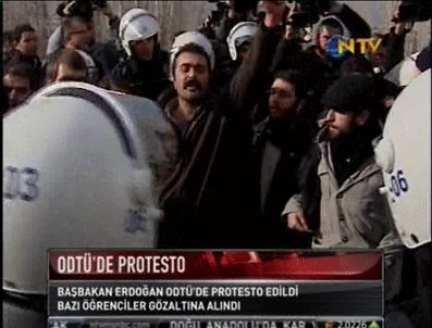 ODTÜ'de Başbakan protestosu VİDEO