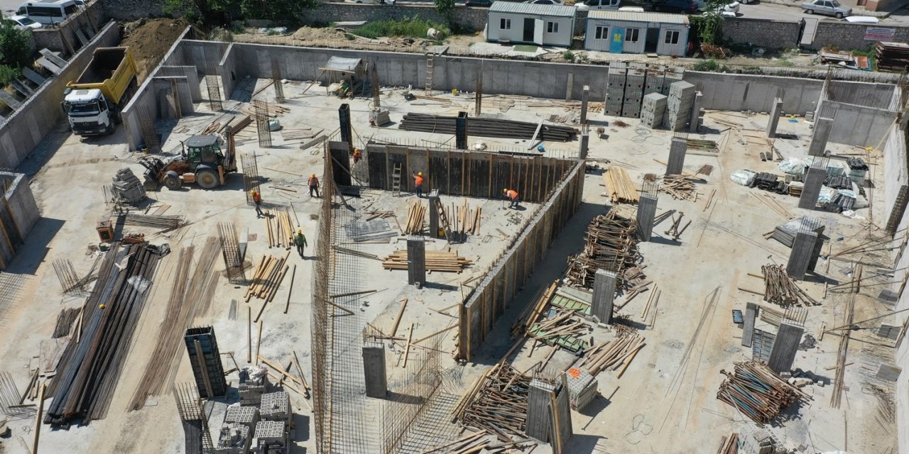 Aydın Büyükşehir Belediyesi’nden Söke’ye otopark yatırımı