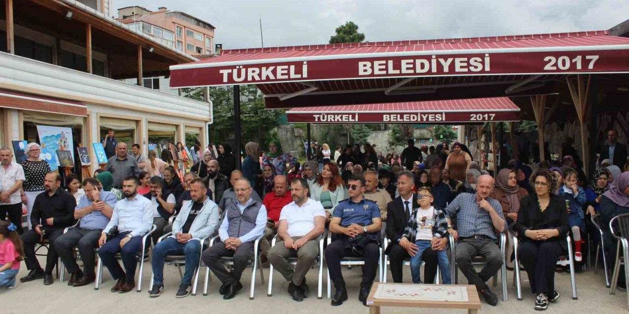 Türkeli’de yıl sonu sergisi