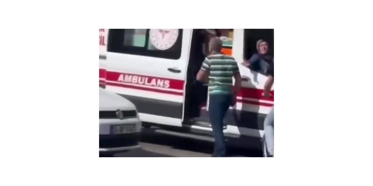 Tuzla’da yol vermeyip ambulansı durdurdu, ’hasta mı var’ diye sordu