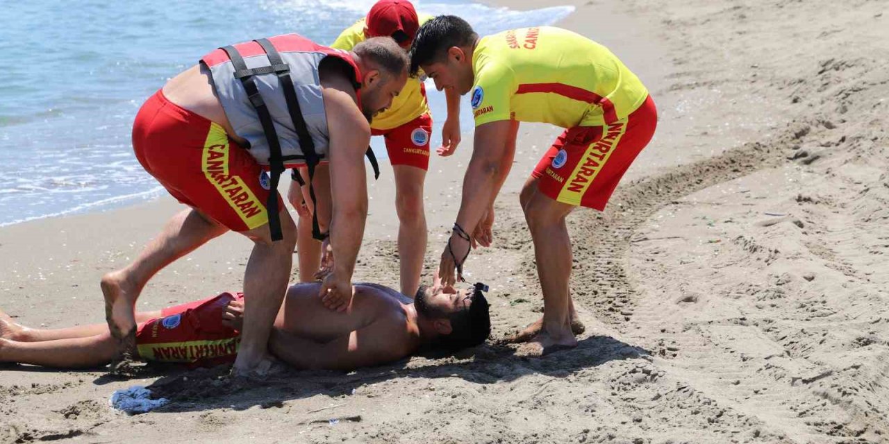Sakarya sahillerinde ‘Hayat Nöbeti’ başladı