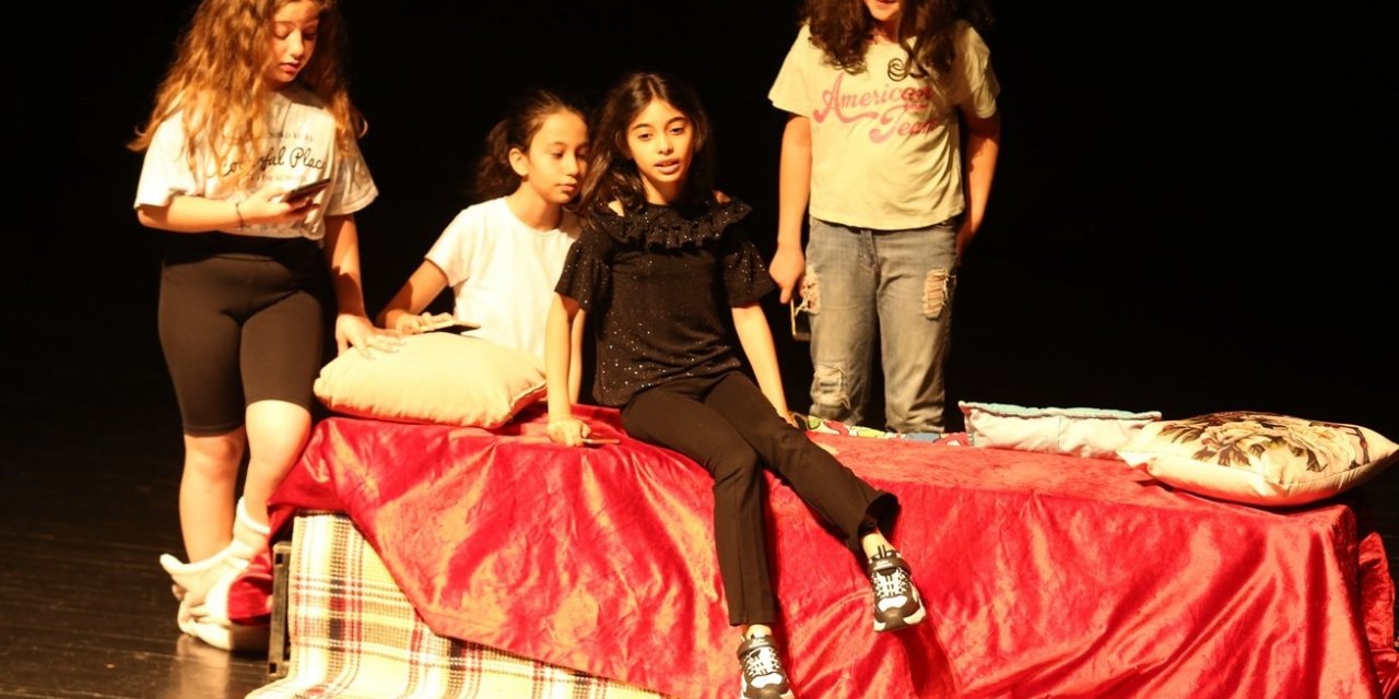 Drama atölyesi öğrencilerinden muhteşem final