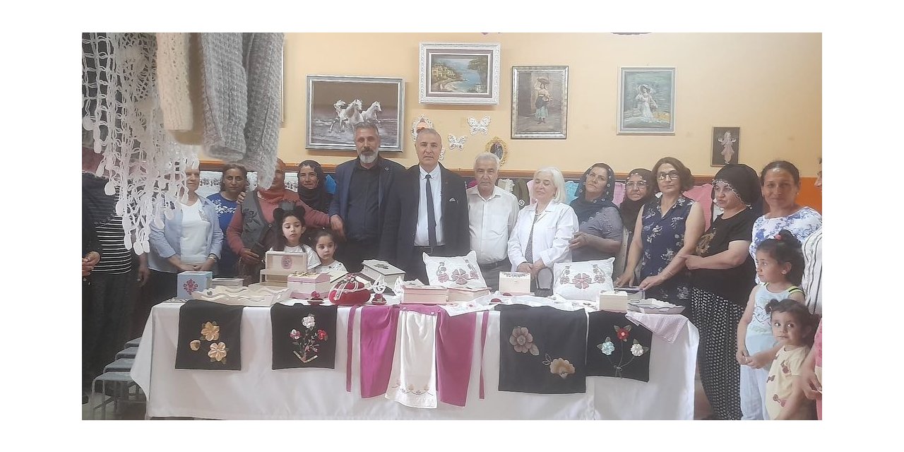Elazığ’da kadınların el emekleri görücüye çıktı