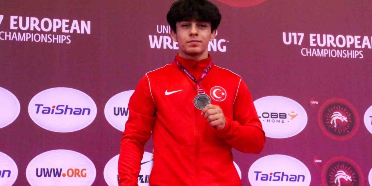 Torku Şekersporlu milli güreşçi Halil Çınar Avrupa ikincisi oldu