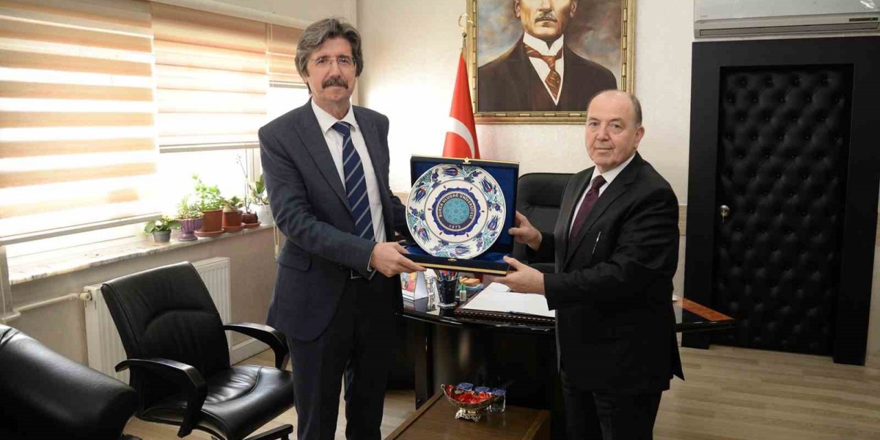 BUÜ Hastanesi’nin yeni Başhekimi Prof. Dr. Halil Sağlam oldu