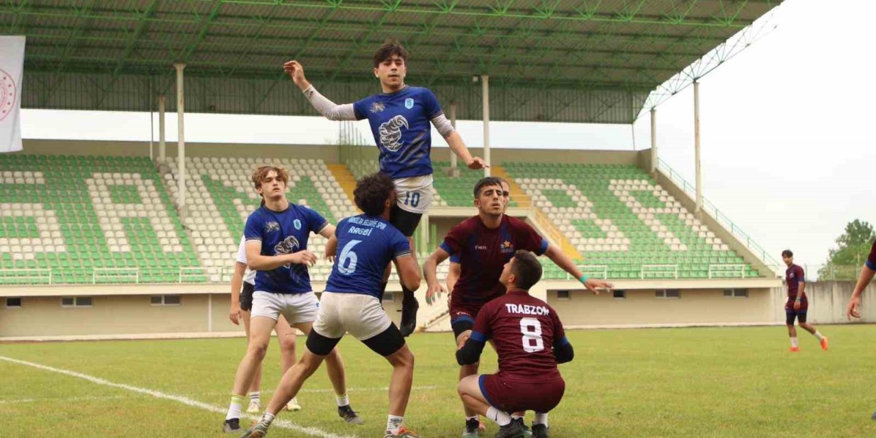 Araklı İdman Yurdu Ragbi Takımı Türkiye ikincisi oldu