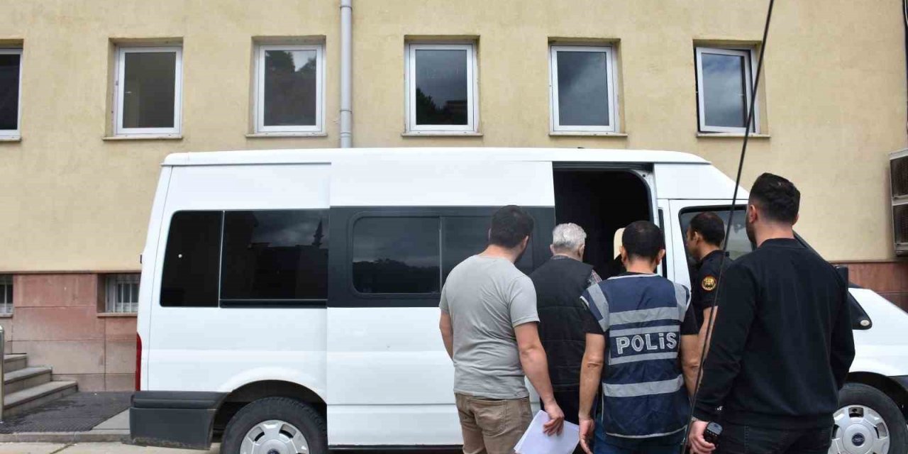 Kastamonu’da 38 adrese eş zamanlı operasyon: 11 gözaltı