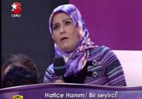 Gülme krizine sokan kavga  VİDEO