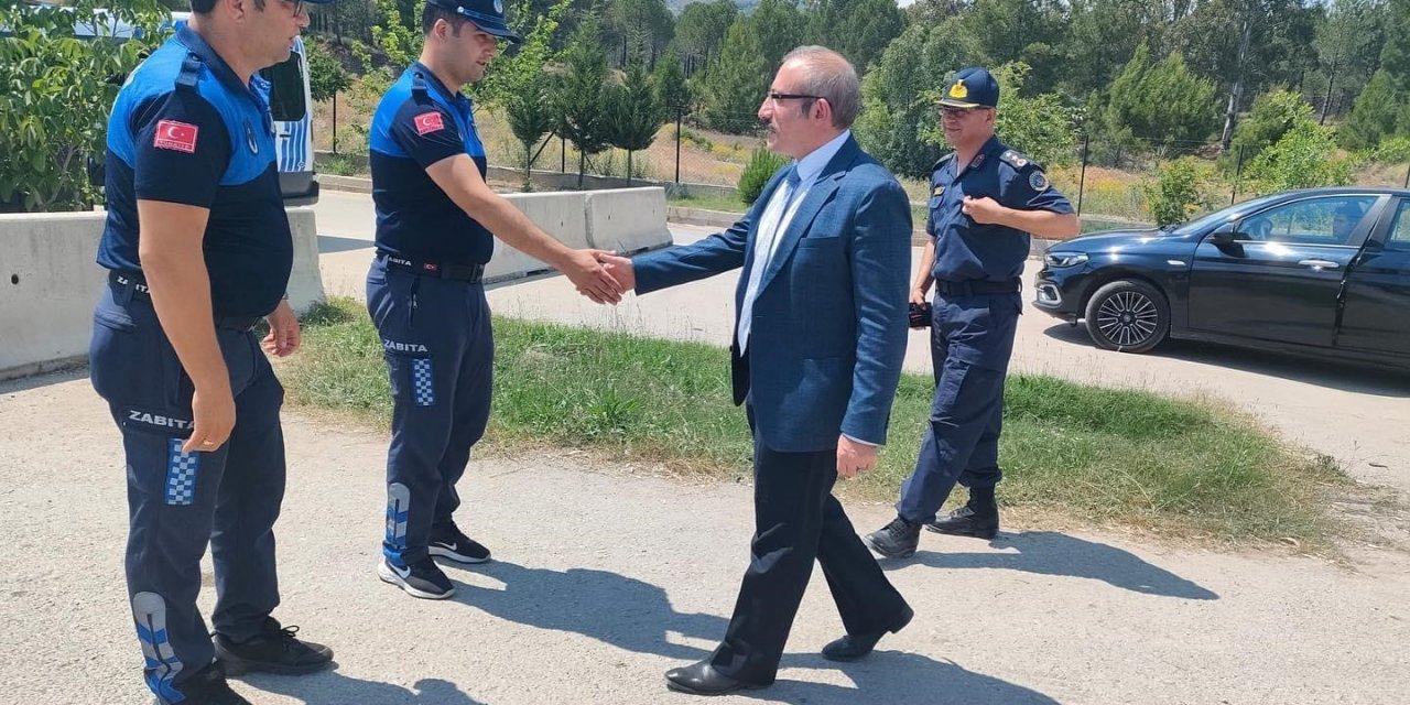 Kaymakam Karaman, Polis Uygulama Noktası’nda incelemelerde bulundu