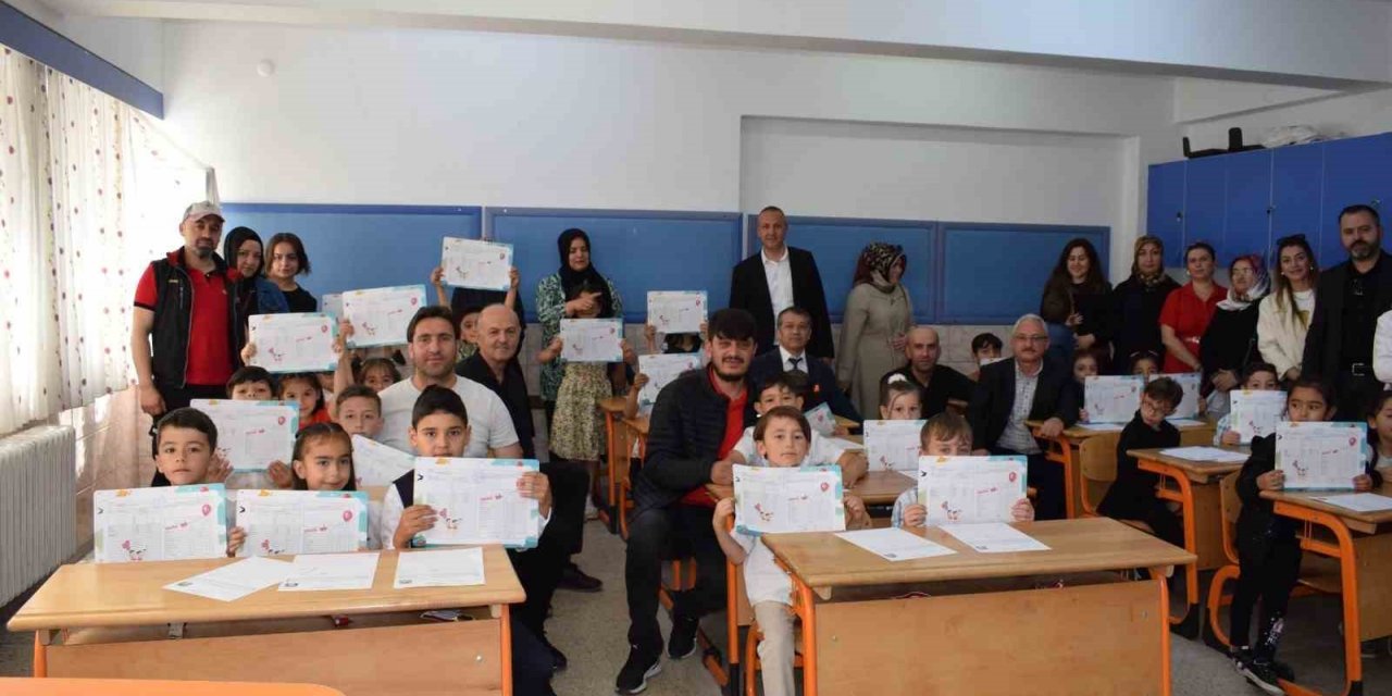 Sungurlu’da 7 bin 482 öğrenci karne aldı