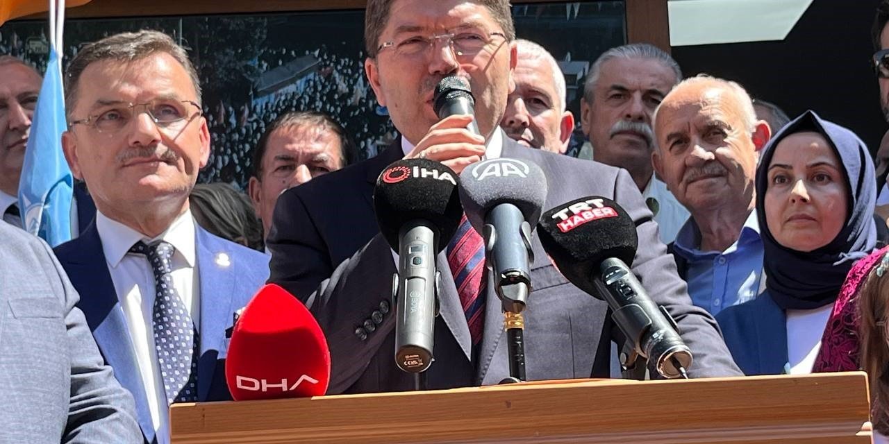 Bakan Tunç, “Parlamenter sistemin yol açtığı krizlerle çok zaman kaybettik”