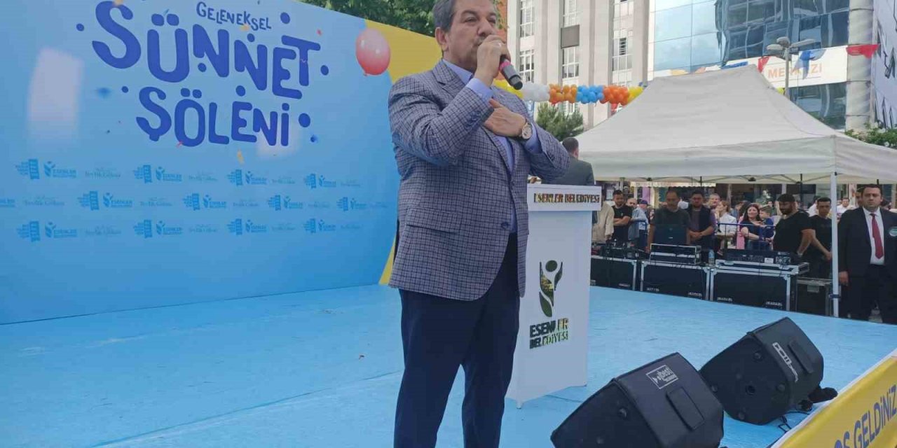 Esenler’de bin çocukla "Geleneksel Sünnet Şöleni" etkinliği düzenlendi