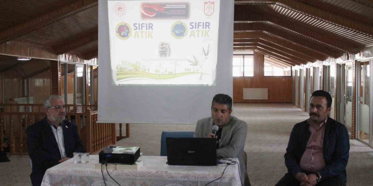 Geri dönüşümün önemi anlatıldı