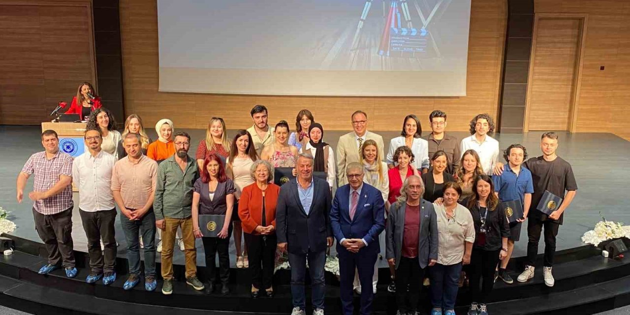 Türkiye’de ilk olan işbirliğinde katılımcılara sertifikaları verildi