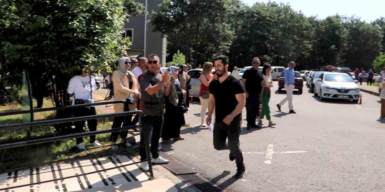 YKS maratonu: Son dakika koşarak girdiler