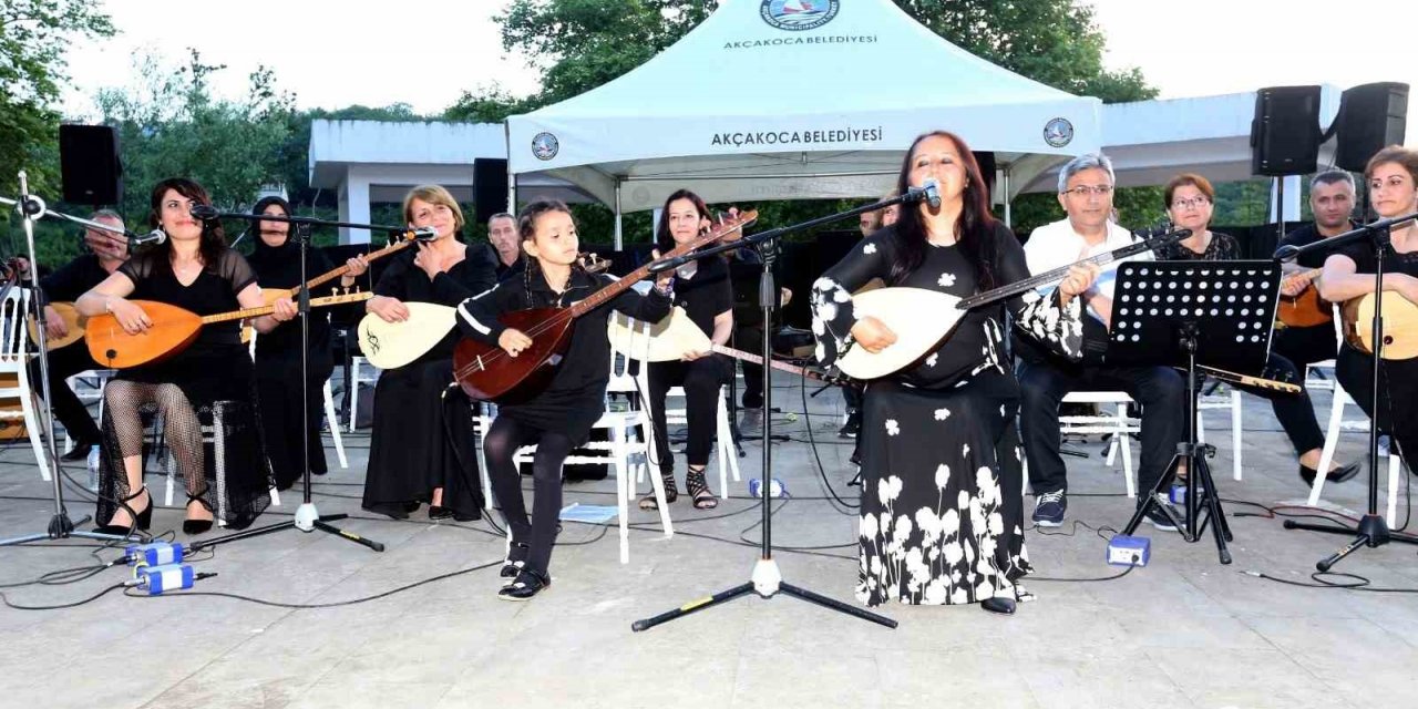 Halk Eğitim Merkezinde öğrendiler konser verdiler