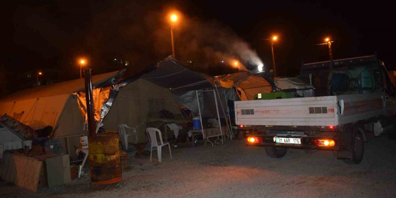 Hatay’da larva ve uçkunla mücadele çalışmaları sürüyor