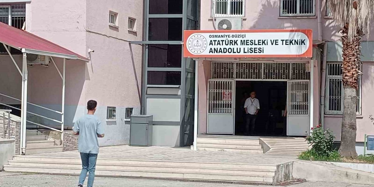 Deprem bölgesi Osmaniye’de öğrencilerin YKS heyecanı