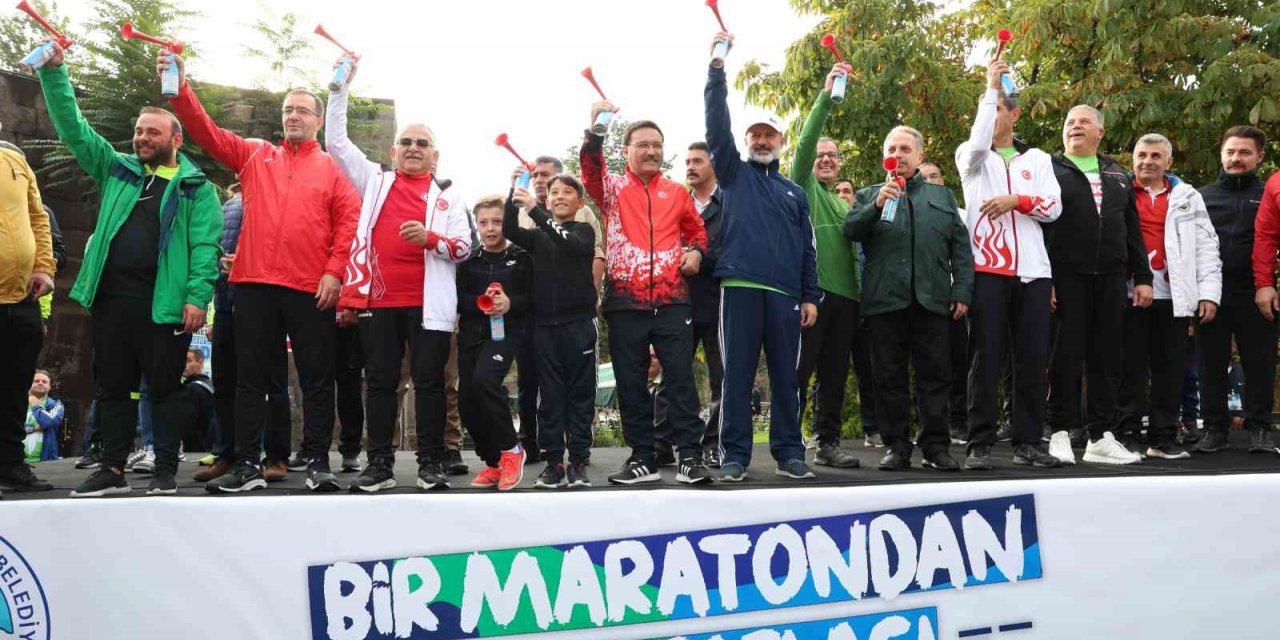 3. Uluslararası Kayseri Yarı Maratonu’nda Heyecan Başladı
