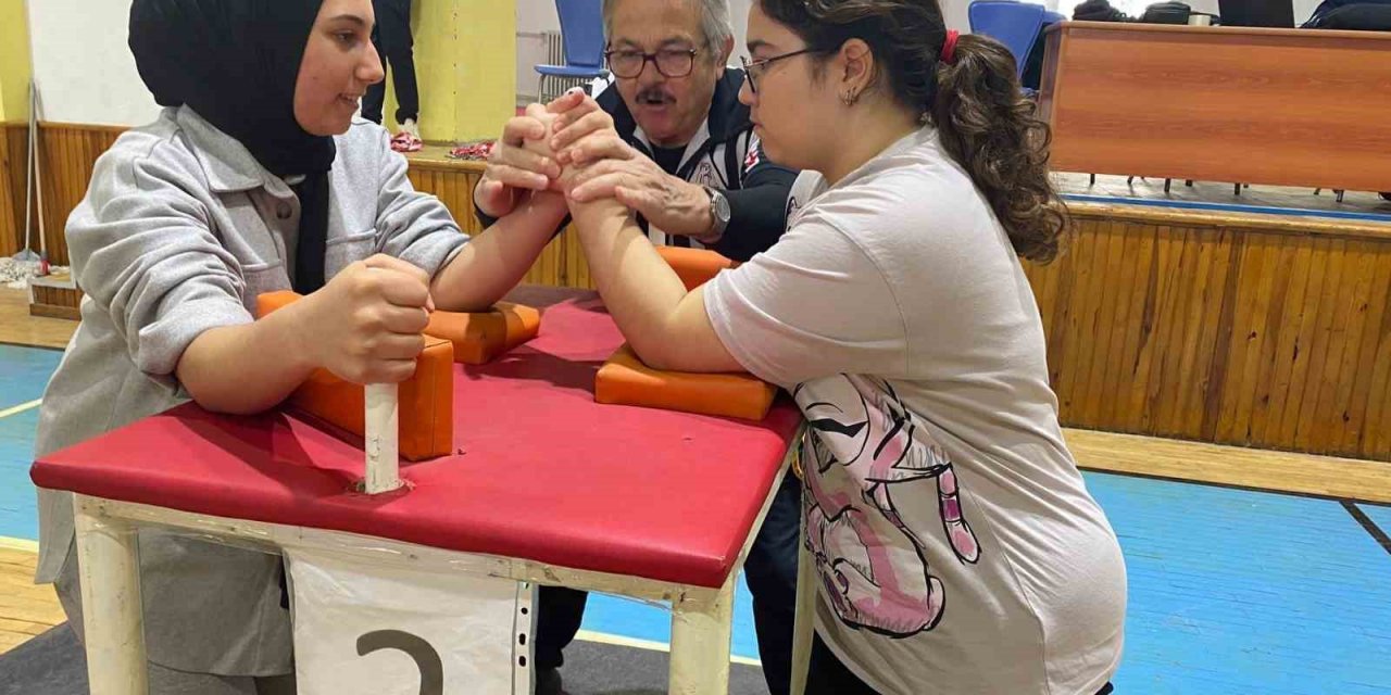 Aydın’da 1 yılda 14 bin öğrenci, sporcu lisansına kavuştu