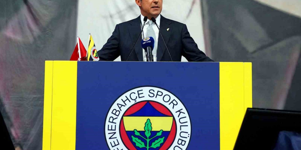 Fenerbahçe Başkanı Ali Koç: "Biz bu sene en büyük yatırımımızı dünya çapında bir hocaya yaptık. Jorge Jesus’u getirdiğimizde kimse sorgulamadı. Sonra herkes ’Gitsin’ diye mesaj atmaya başladı"