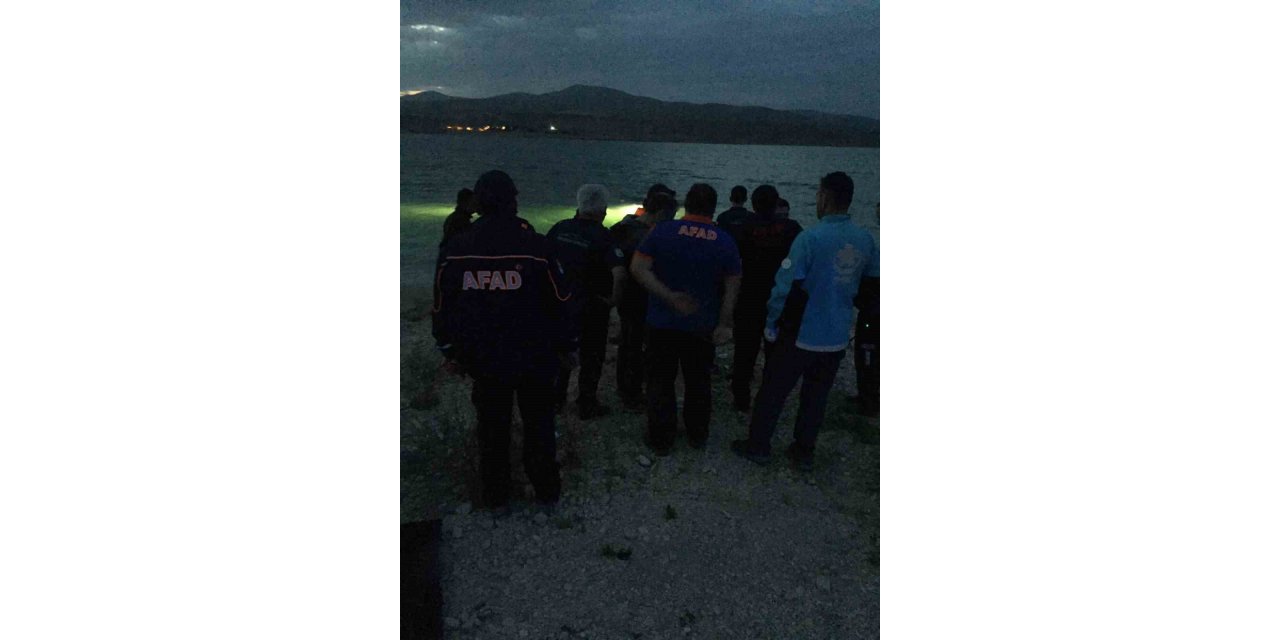 Baraja düşen otomobilde 1 kişi hayatını kaybetti