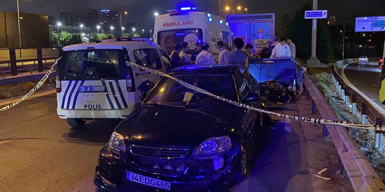 Esenler’de otomobilin çarptığı motosiklet sürücüsü hayatını kaybetti