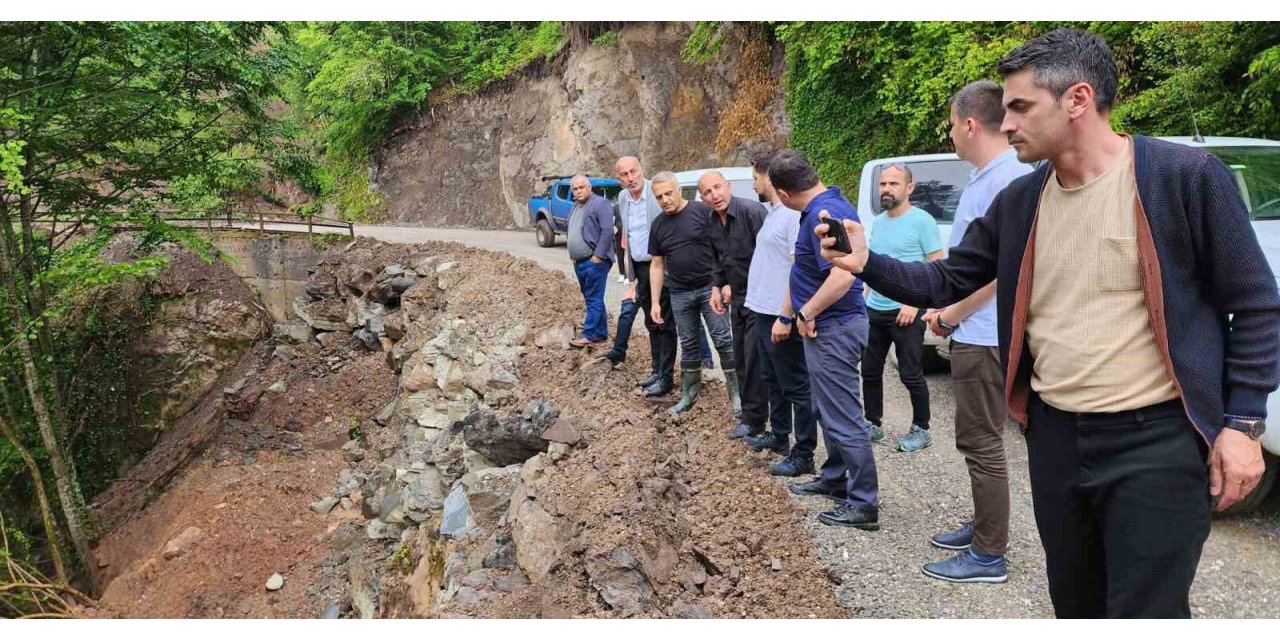 Heyelan sonrası yapılan çalışmaları incelediler