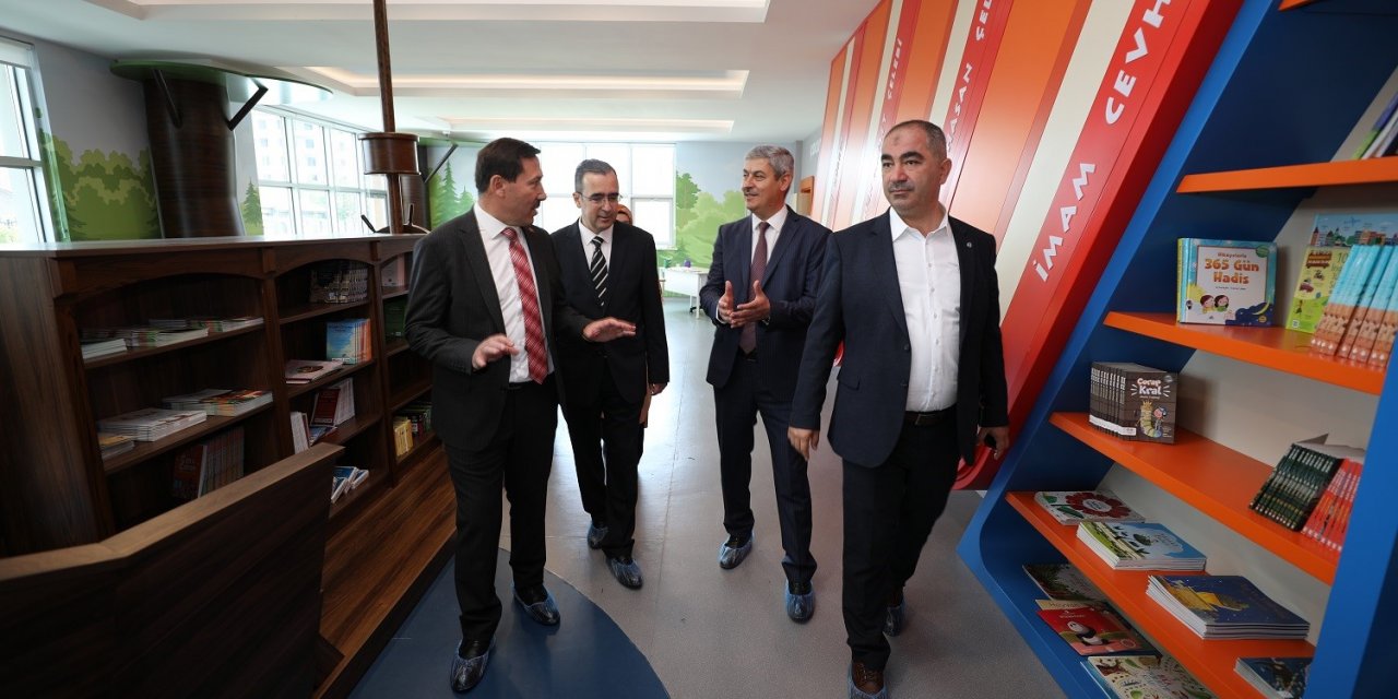 Konya Karatay Kültür ve Sanat Akademisi genç yetenekleri ağırlamak için gün sayıyor