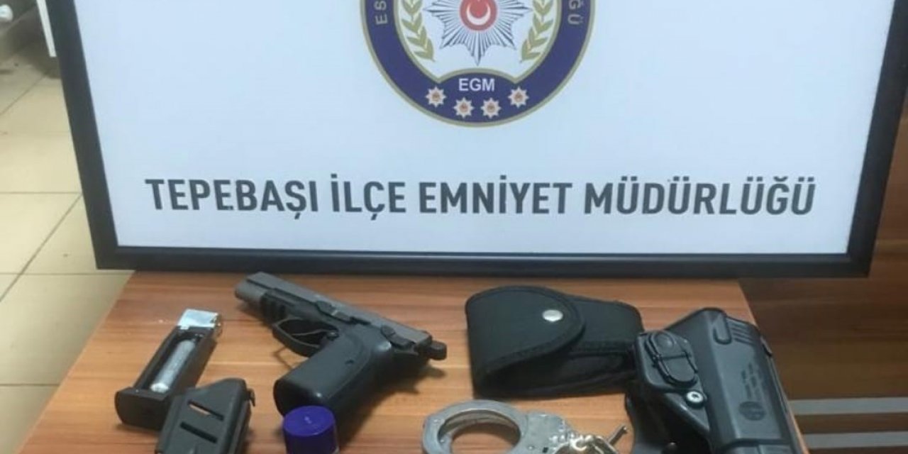 Sahte askeri personelin dolandırıcılık suçundan arandığı tespit edildi