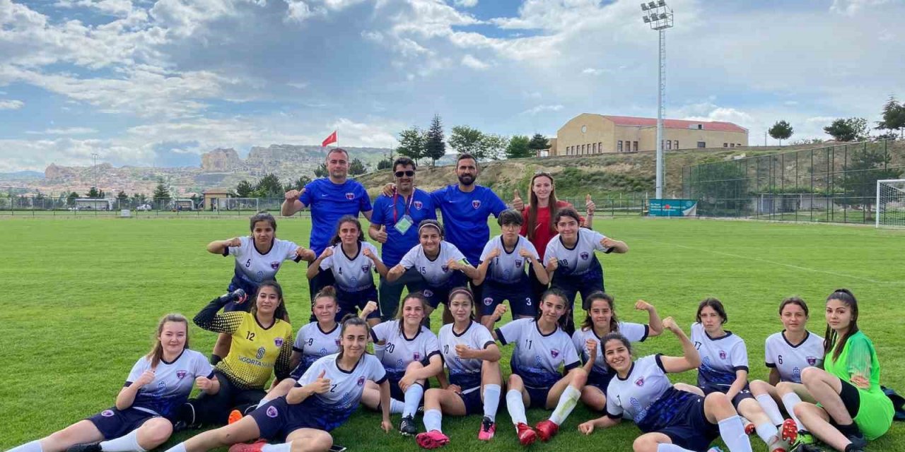 Salihli’nin futboldaki sultanları, adım adım 2. Lig’e yürüyor