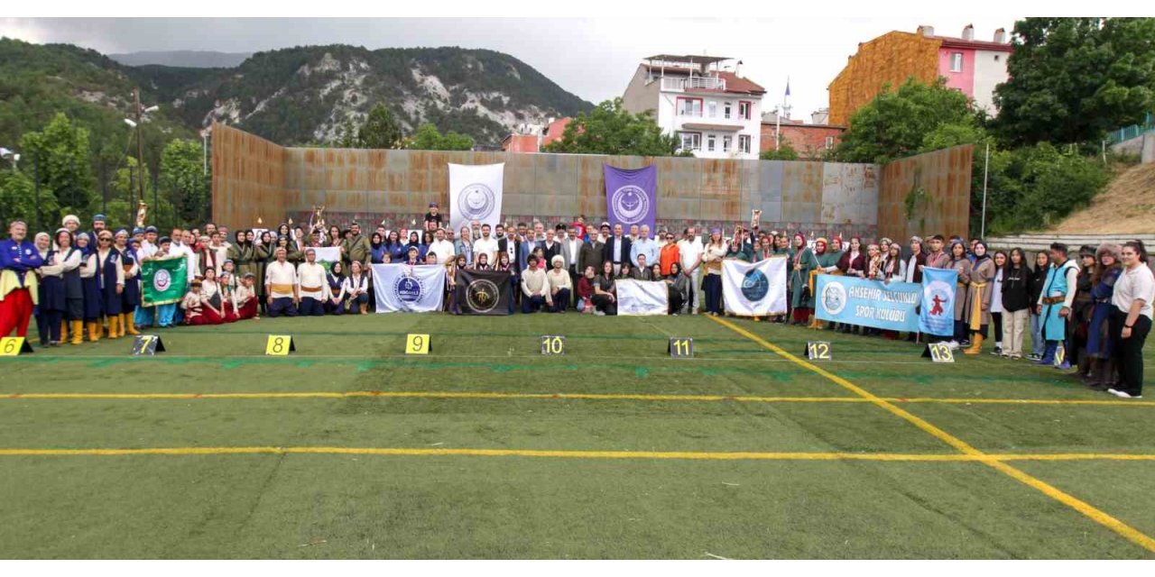 Okçular Kütahya’da buluştu