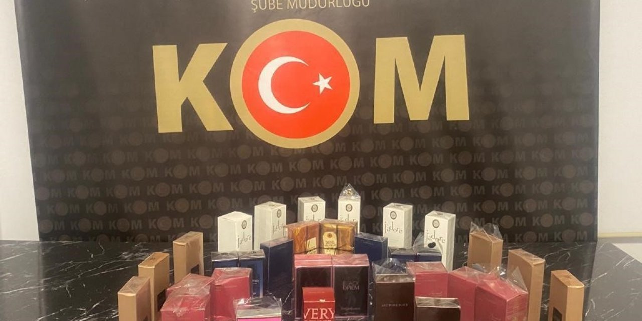 Kütahya’da bir araçta 36 adet kaçak parfüm ele geçirildi