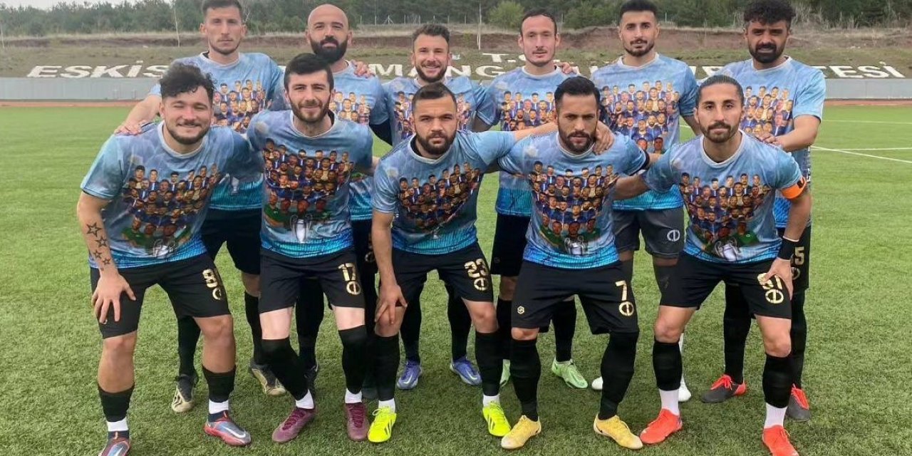 Anadolu Üniversitesi 7 oyuncusu ile devam dedi