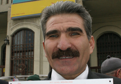 Ek ders ücretlerini protesto ettiler