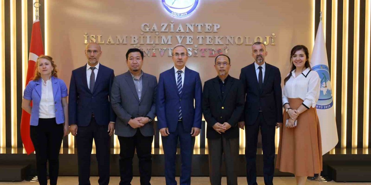 GİBTÜ ile Malezya İslami İlimler Üniversitesi arasında akademik iş birliği